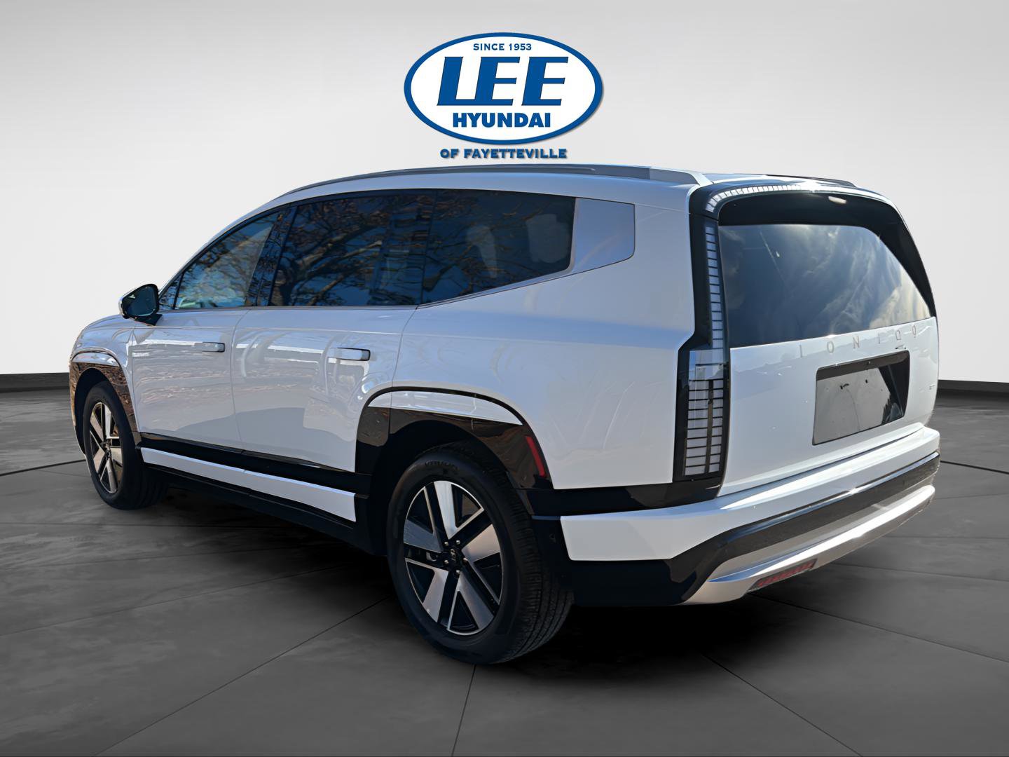 New 2026 Hyundai Ioniq 9 SEL image 4