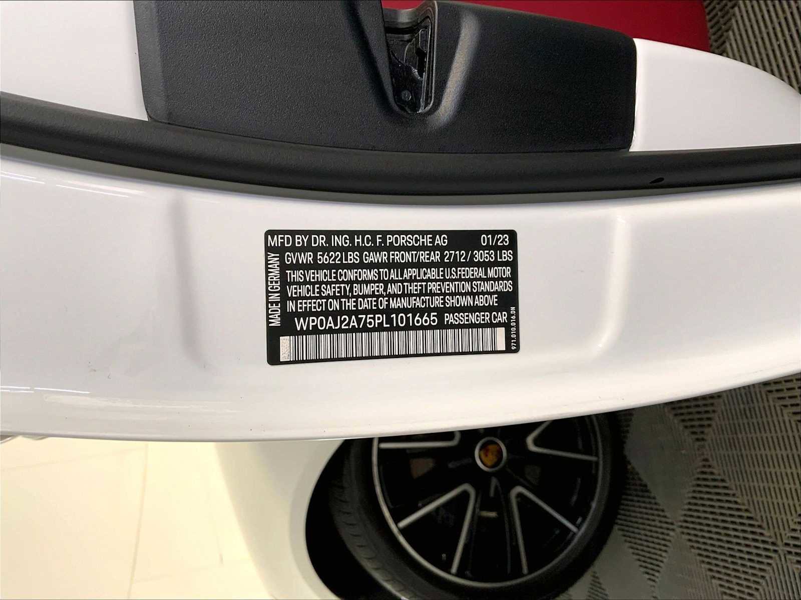 Certified 2023 Porsche Panamera 4 Platinum Edition AWD/4WD image 36