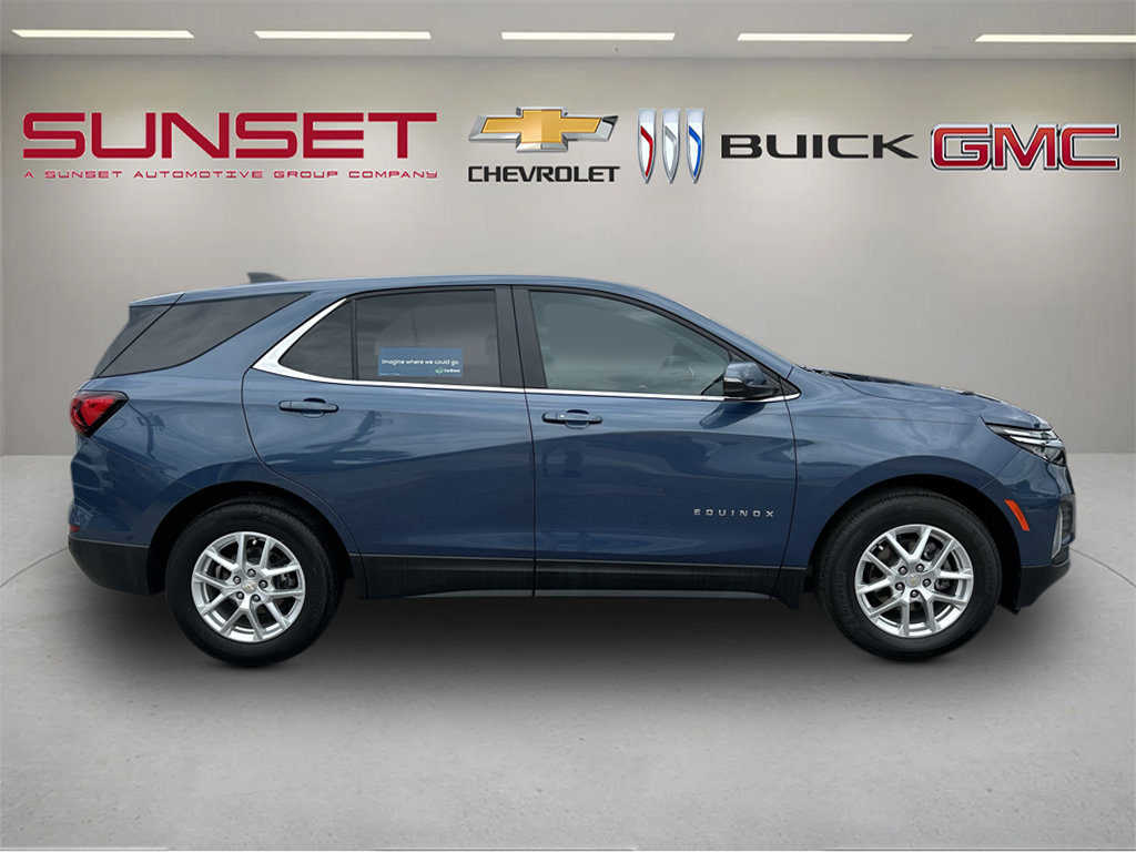 Certified 2024 Chevrolet Equinox LT FWD image 3