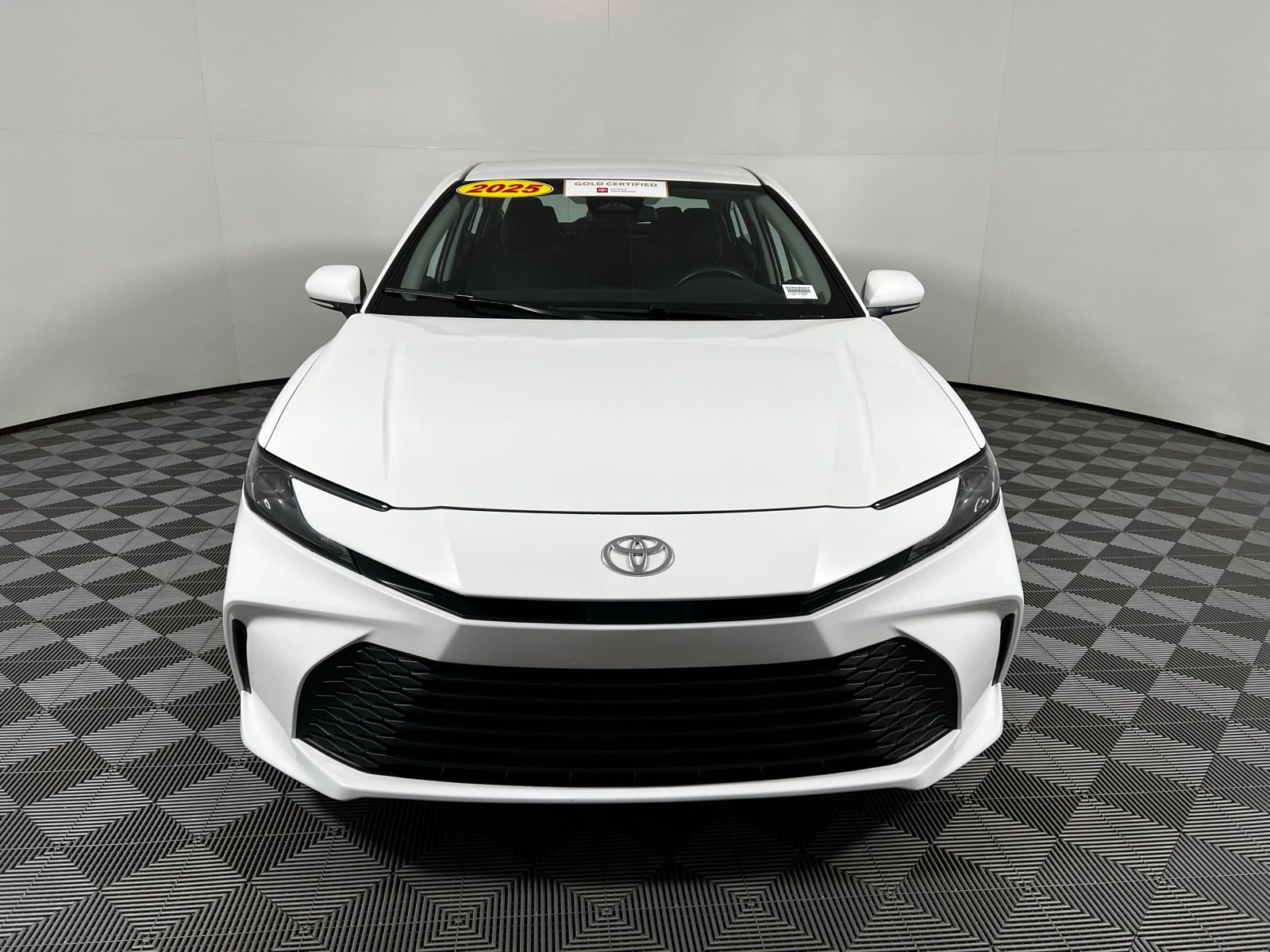 Certified 2025 Toyota Camry LE image 2