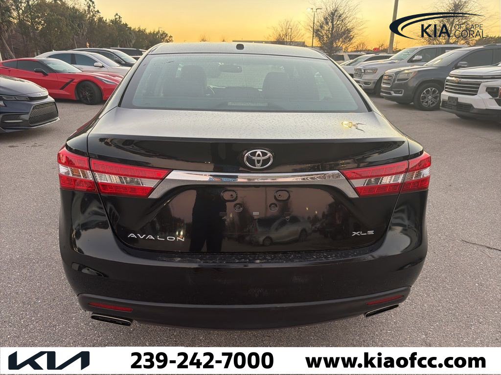 Used 2015 Toyota Avalon XLE Premium image 8
