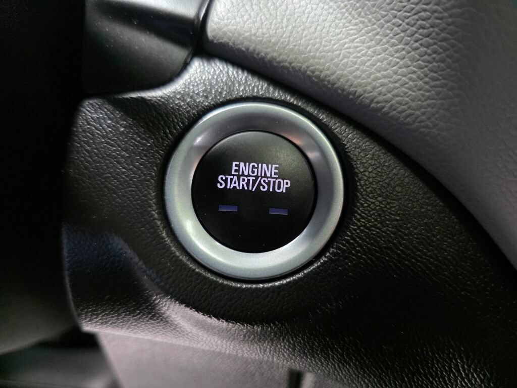 Used 2023 Chevrolet Equinox LS w/ LS Convenience Package FWD image 15