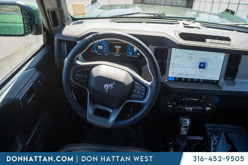 Used 2025 Ford Bronco Outer Banks image 5