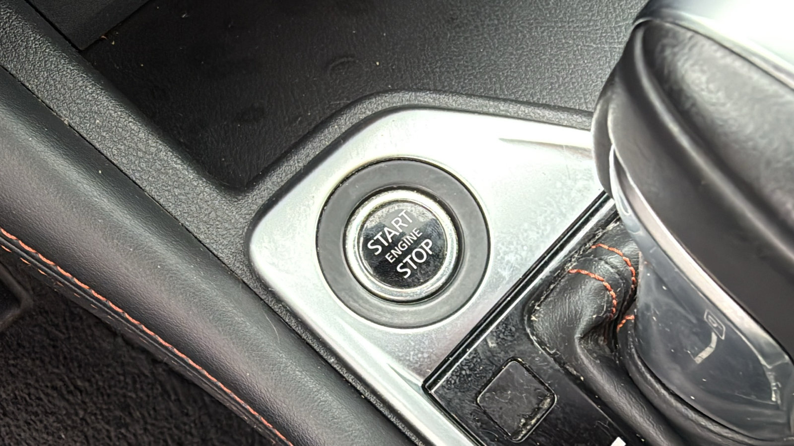 Certified 2021 Nissan Sentra SR FWD image 12