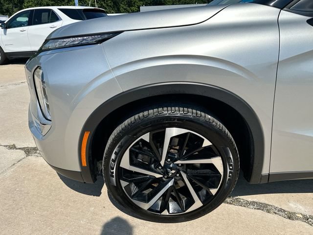 Used 2024 Mitsubishi Outlander SE AWD/4WD image 36