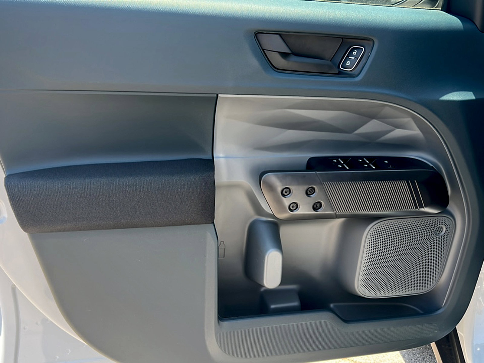 New 2026 Ford Maverick XL FWD image 16