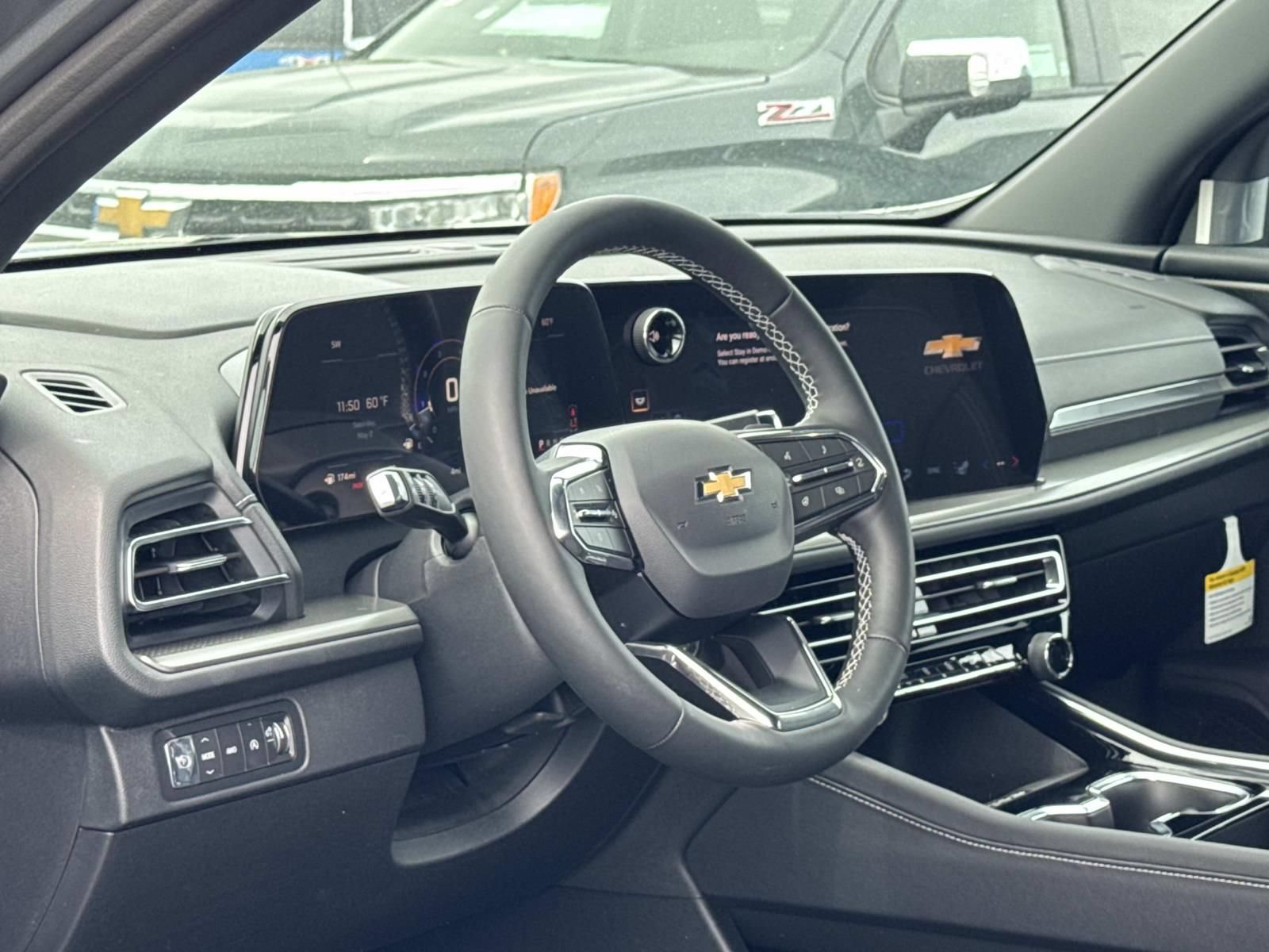 New 2026 Chevrolet Traverse LT AWD/4WD image 25