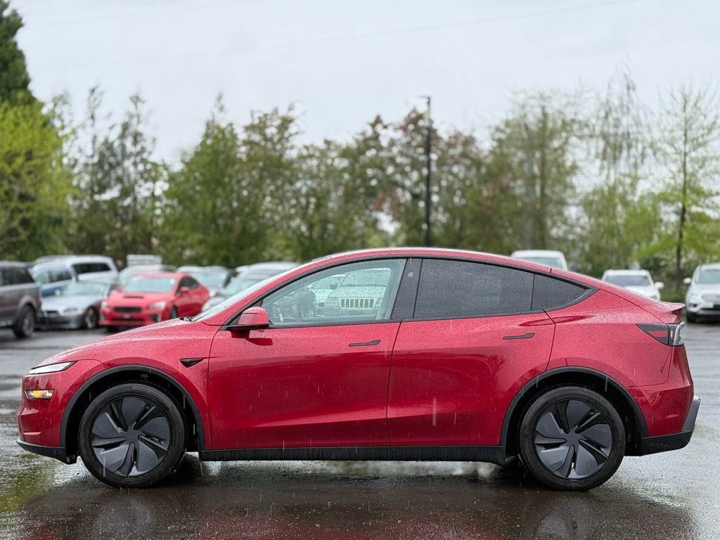 Used 2026 Tesla Model Y Long Range AWD/4WD image 2