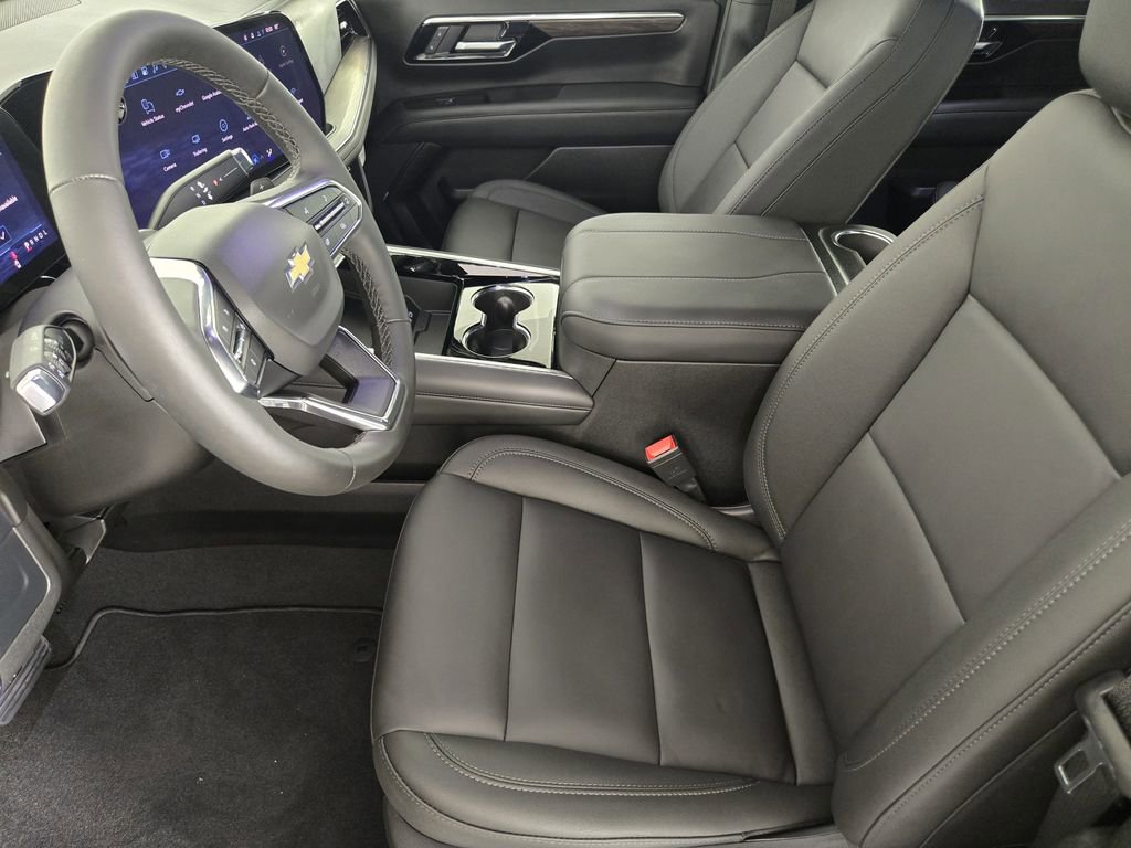 New 2026 Chevrolet Suburban LT w/ Comfort Package RWD image 14