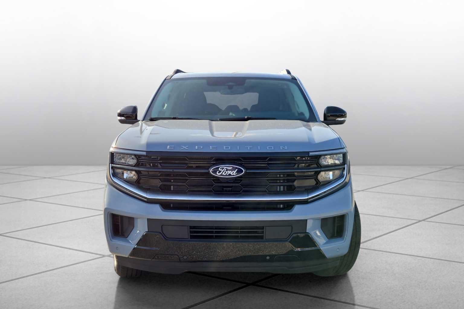 New 2027 Ford Expedition Max Platinum w/ Driver's Package RWD image 3