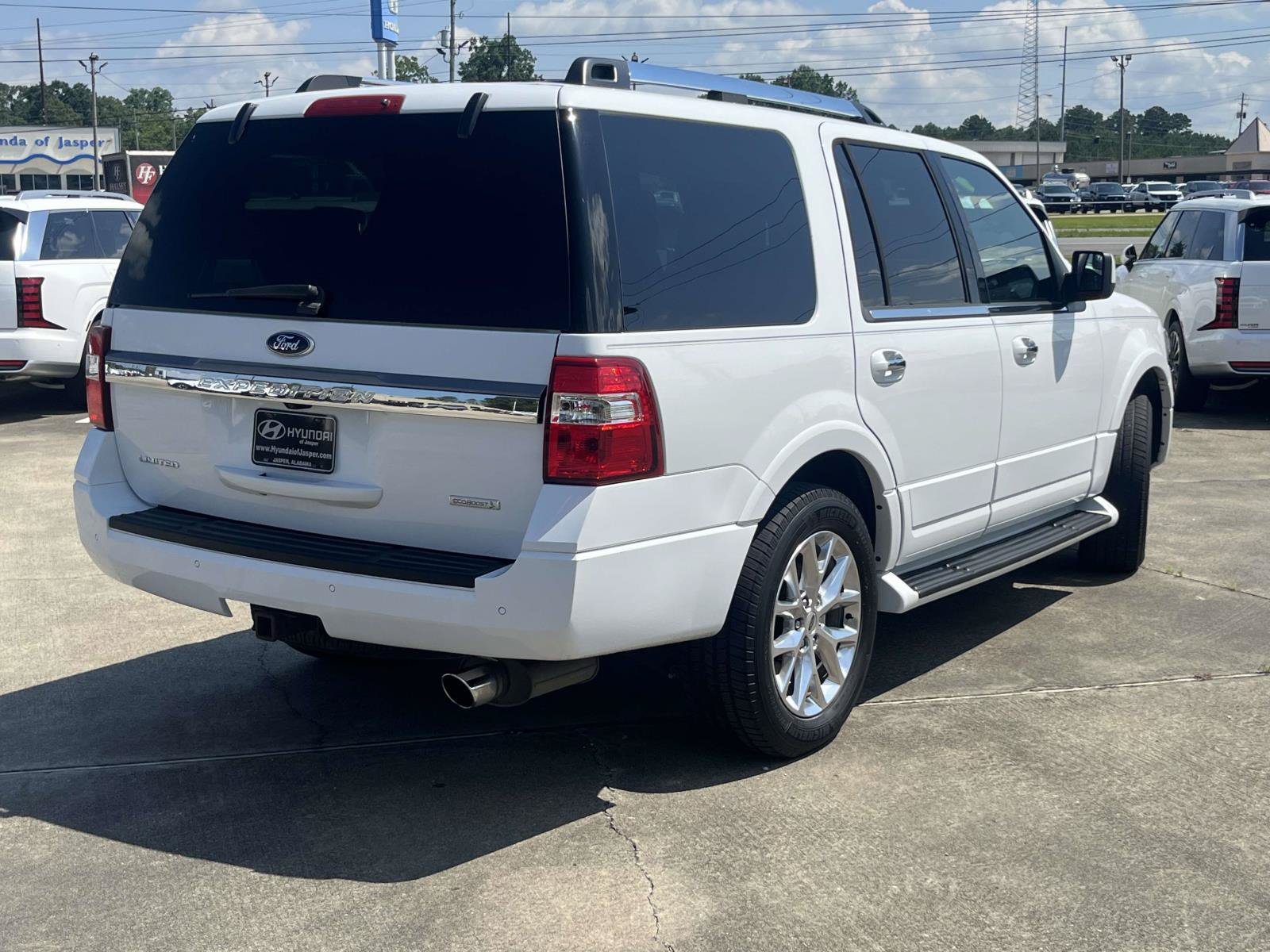 Used 2016 Ford Expedition Limited RWD image 7