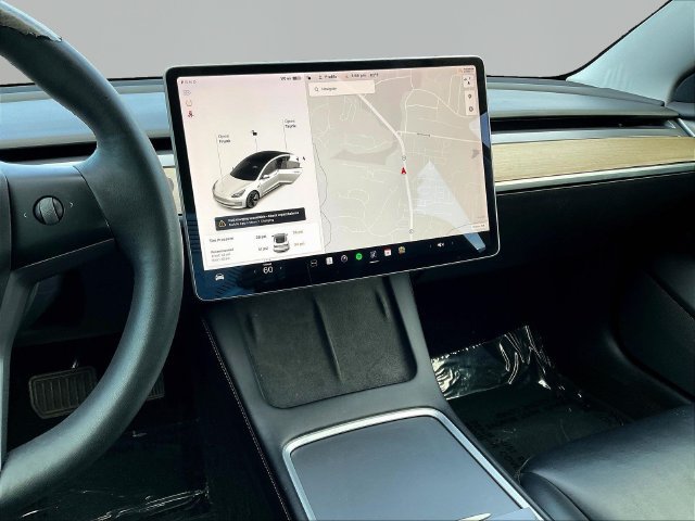 Used 2021 Tesla Model 3 Standard Range Plus RWD image 11