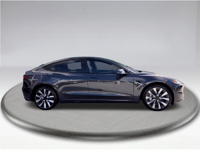 Used 2025 Tesla Model 3 Long Range RWD image 10
