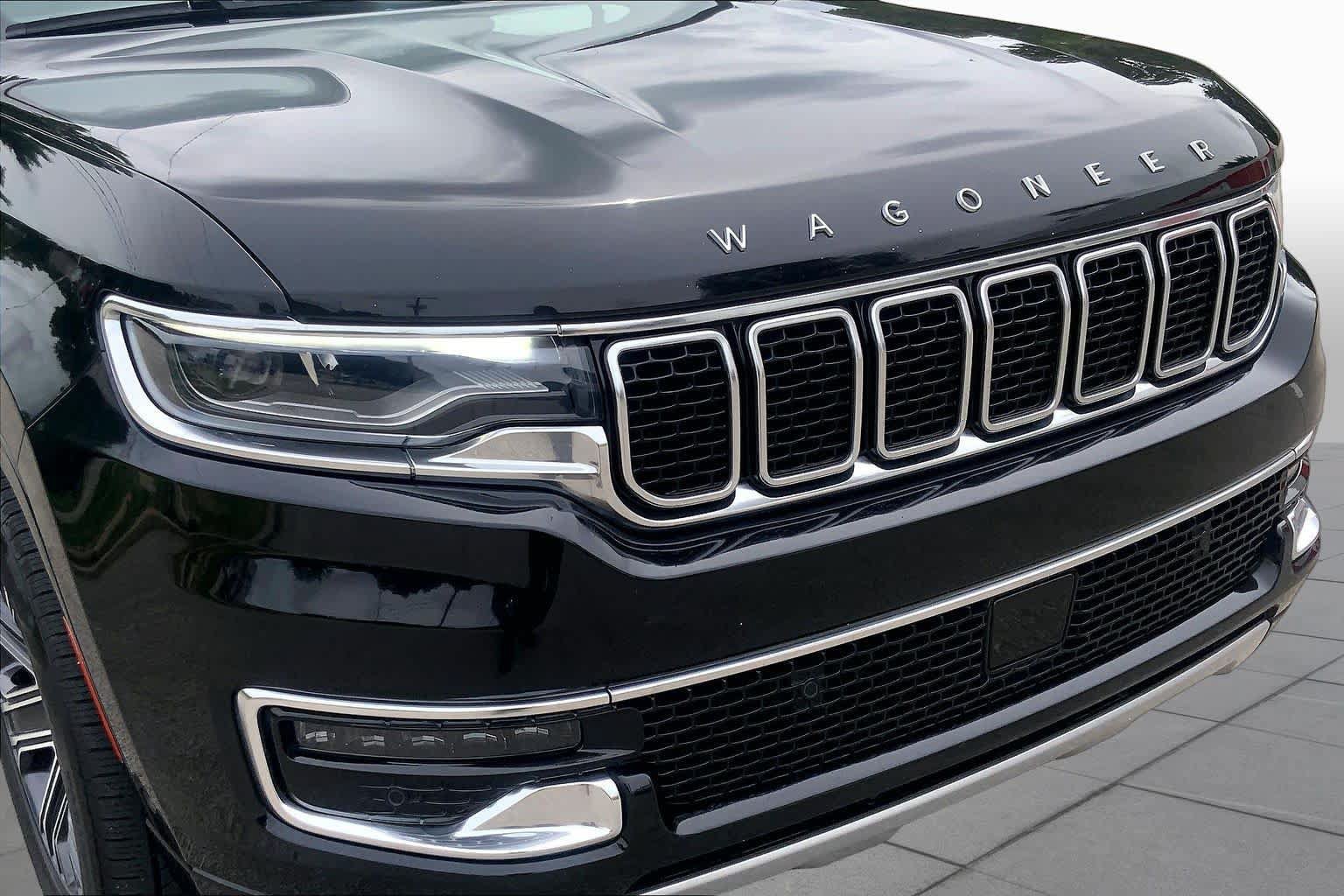 Used 2024 Jeep Wagoneer Series II w/ Flexible Seating Group AWD/4WD image 28