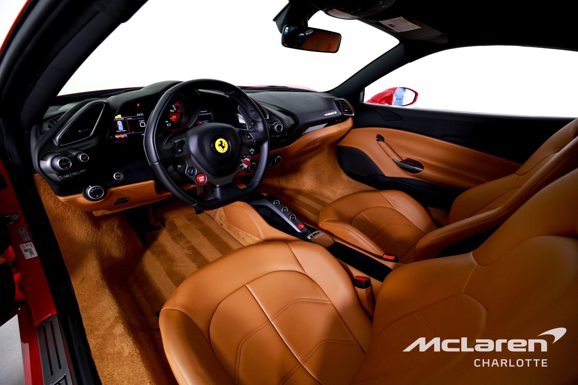 Used 2018 Ferrari 488 GTB RWD image 12