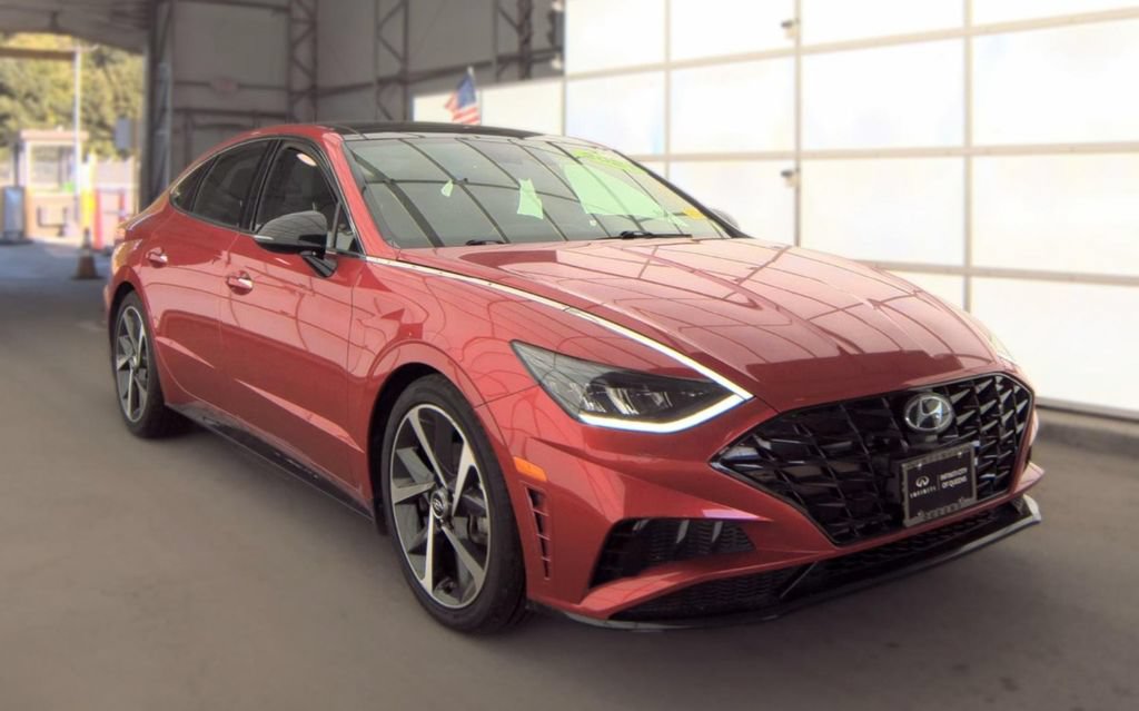 Used 2021 Hyundai Sonata SEL Plus w/ Tech Package FWD image 3