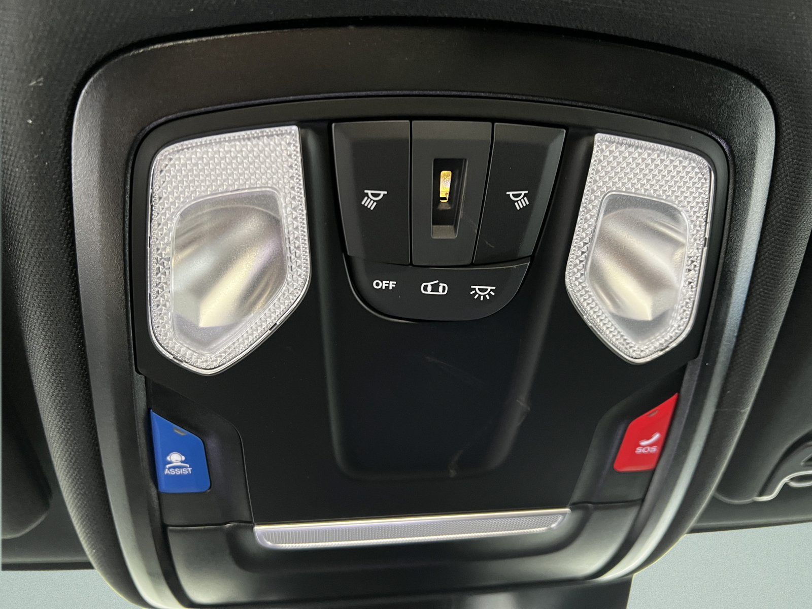 New 2027 RAM 3500 Big Horn AWD/4WD image 29