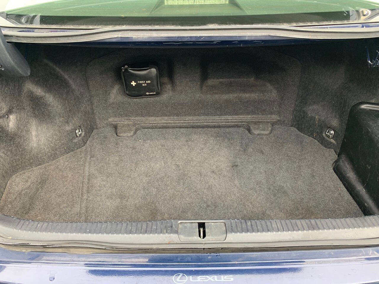 Used 2013 Lexus ES 300h Base 4dr Sedan image 13