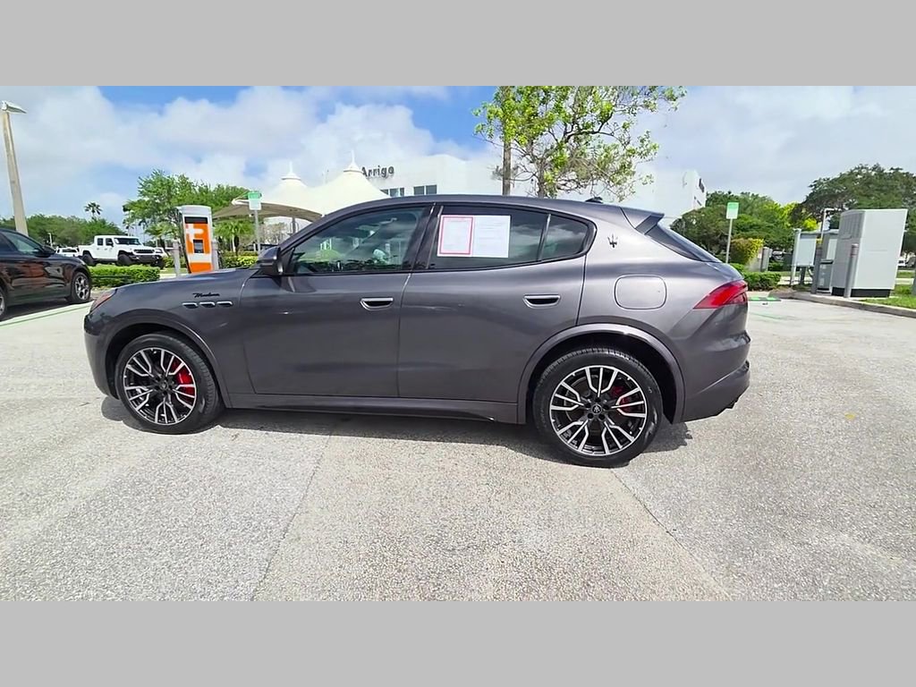 Used 2023 Maserati Grecale Modena image 48