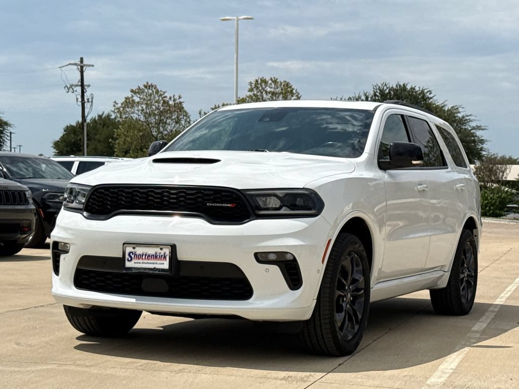 Used 2023 Dodge Durango GT AWD/4WD image 3