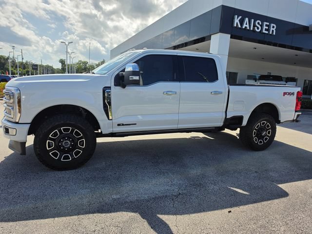 Used 2024 Ford F350 Platinum w/ FX4 Off-Road Package AWD/4WD image 2