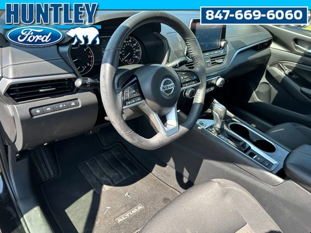 Used 2022 Nissan Altima 2.5 SV w/ SV Premium Package image 19