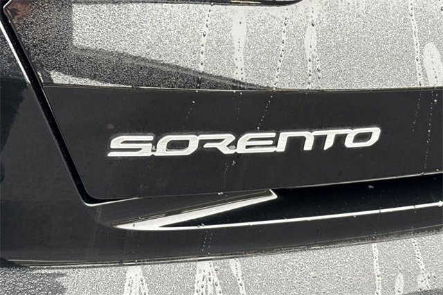 Certified 2023 Kia Sorento EX w/ Panoramic Sunroof Package image 39