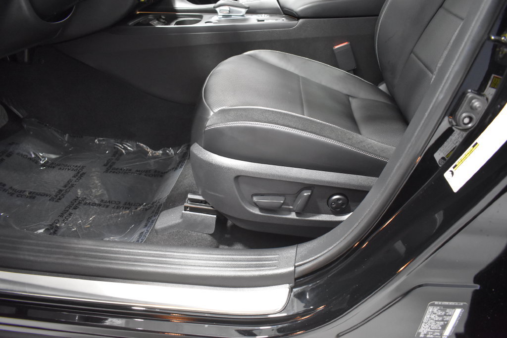Used 2025 INFINITI QX50 Sport AWD/4WD image 19