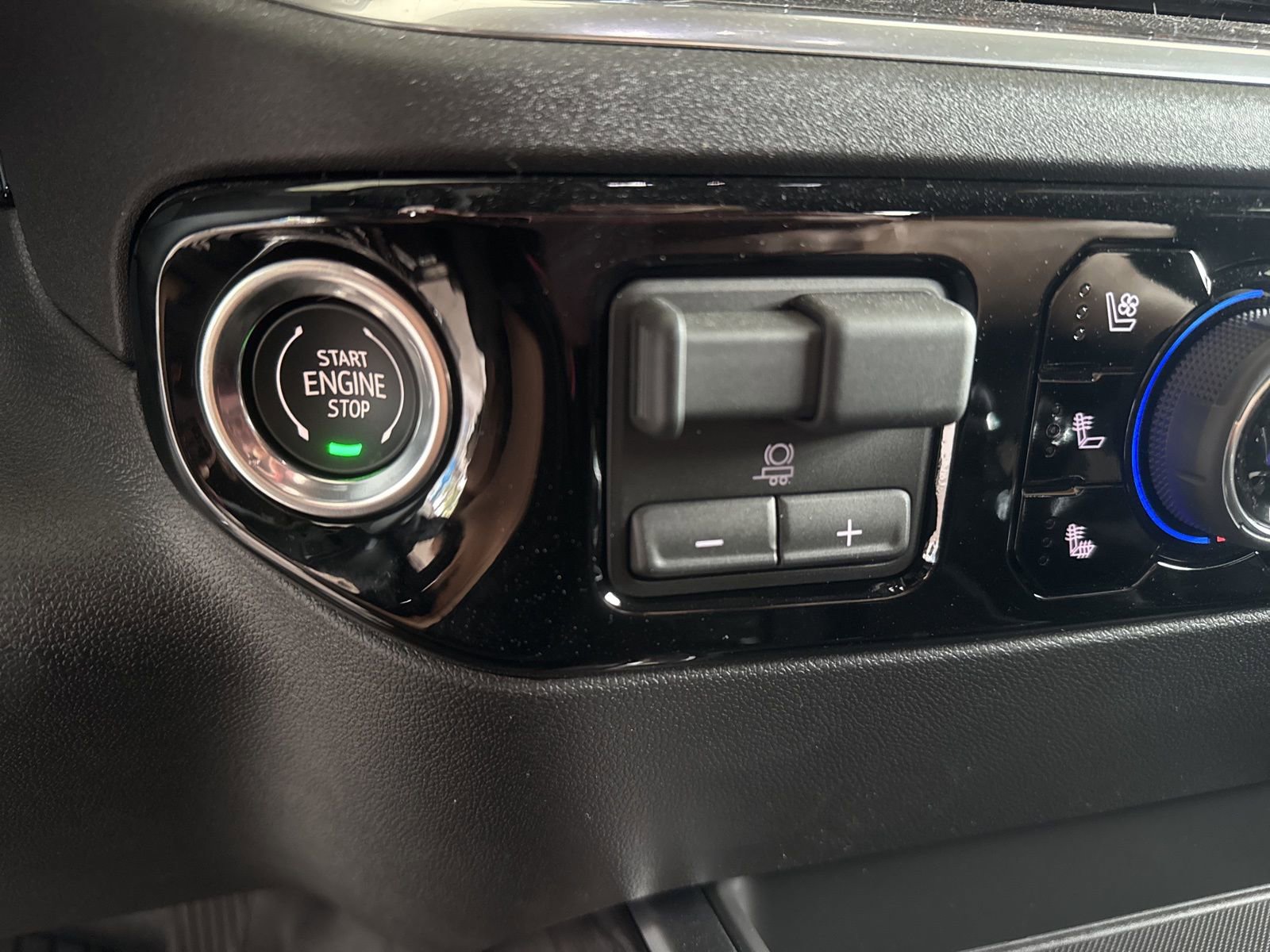 New 2026 Chevrolet Silverado 1500 LTZ image 27