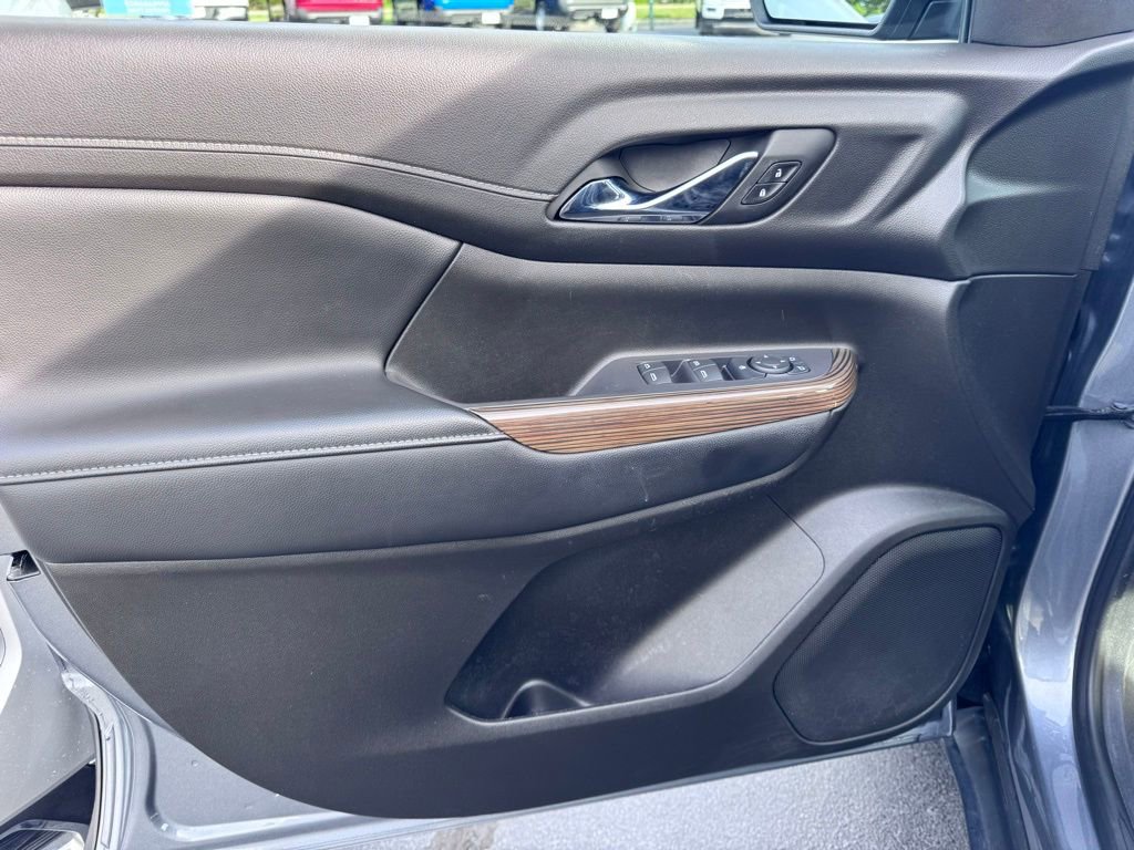 Used 2022 GMC Acadia SLE FWD image 20