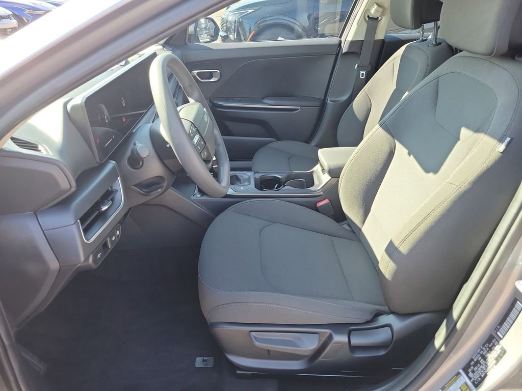 New 2026 Kia K4 LXS image 20