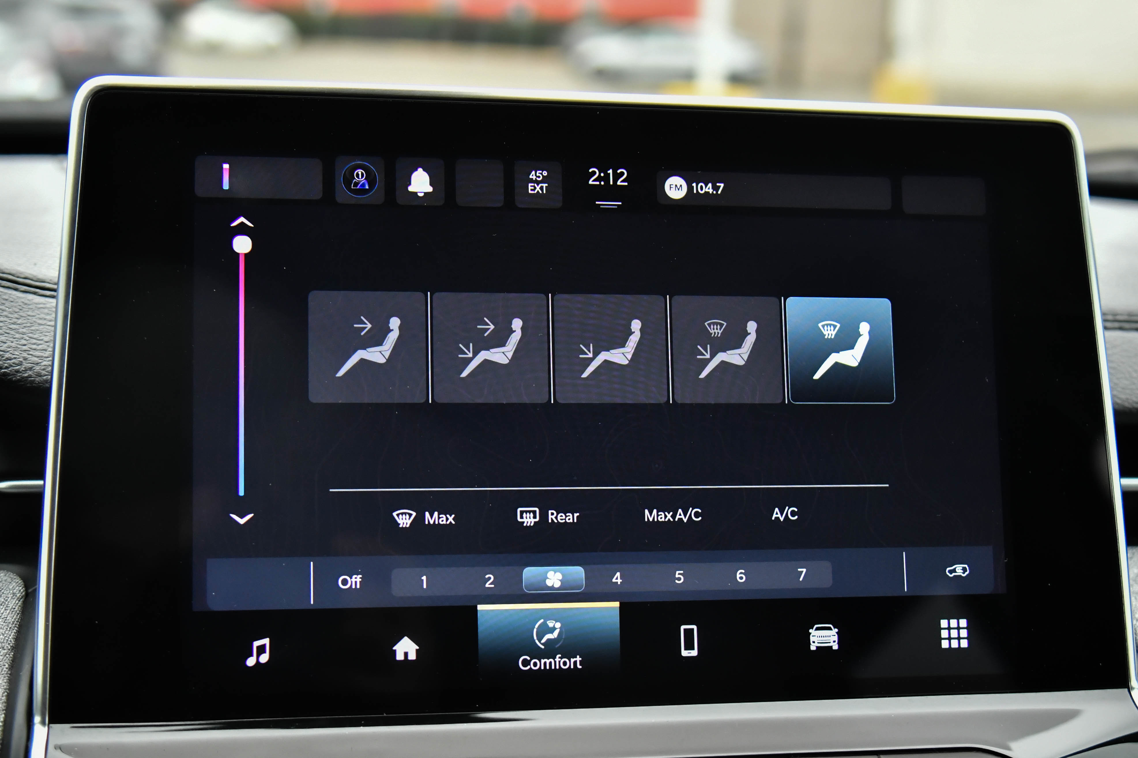 Used 2023 Jeep Compass Sport image 22