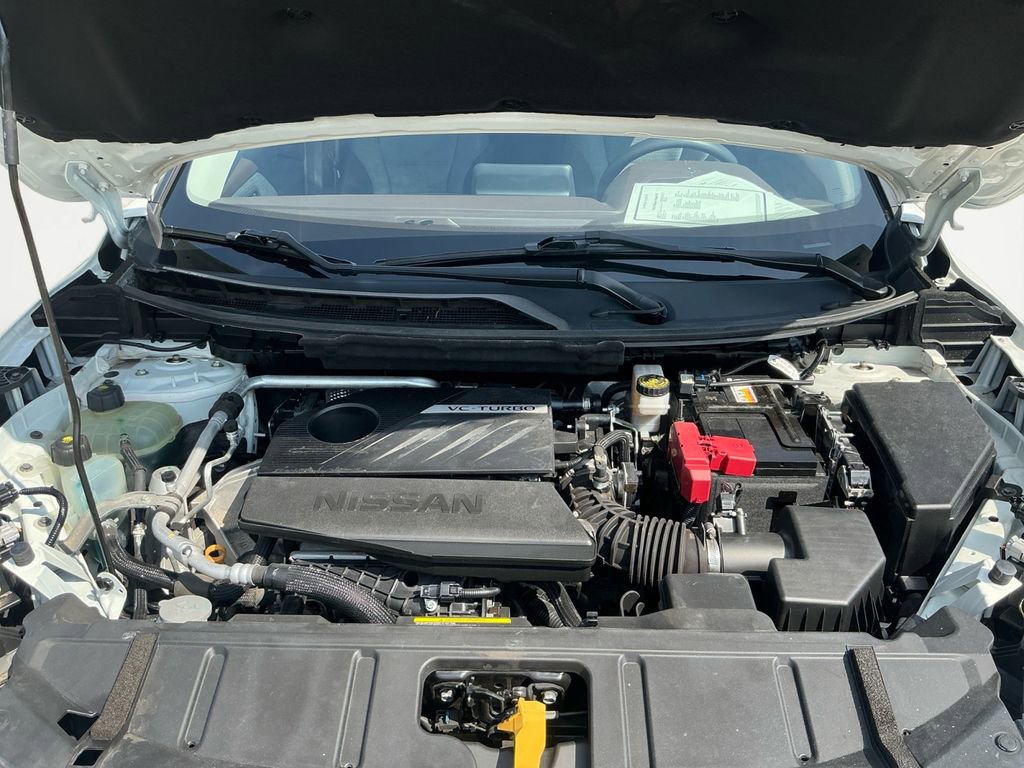 Used 2023 Nissan Rogue SV image 18