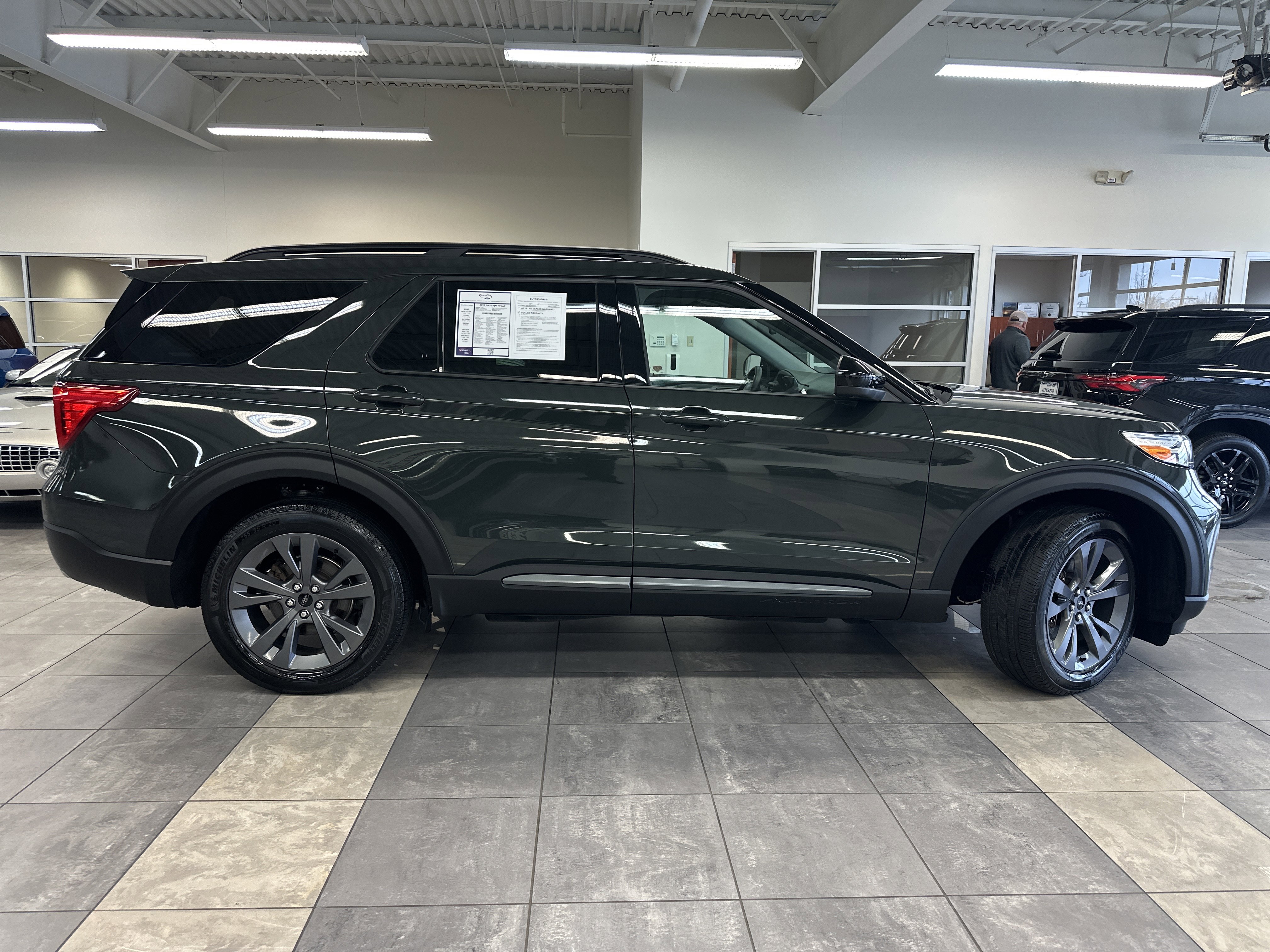 Used 2023 Ford Explorer XLT w/ Equipment Group 202A image 14