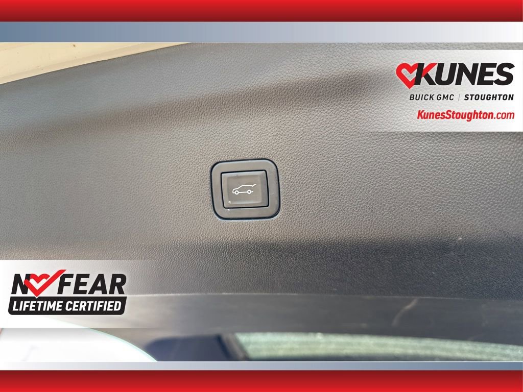 Used 2025 GMC Yukon XL AT4 Ultimate image 44