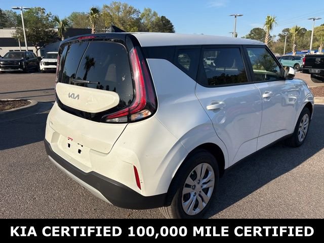 Certified 2025 Kia Soul LX image 5
