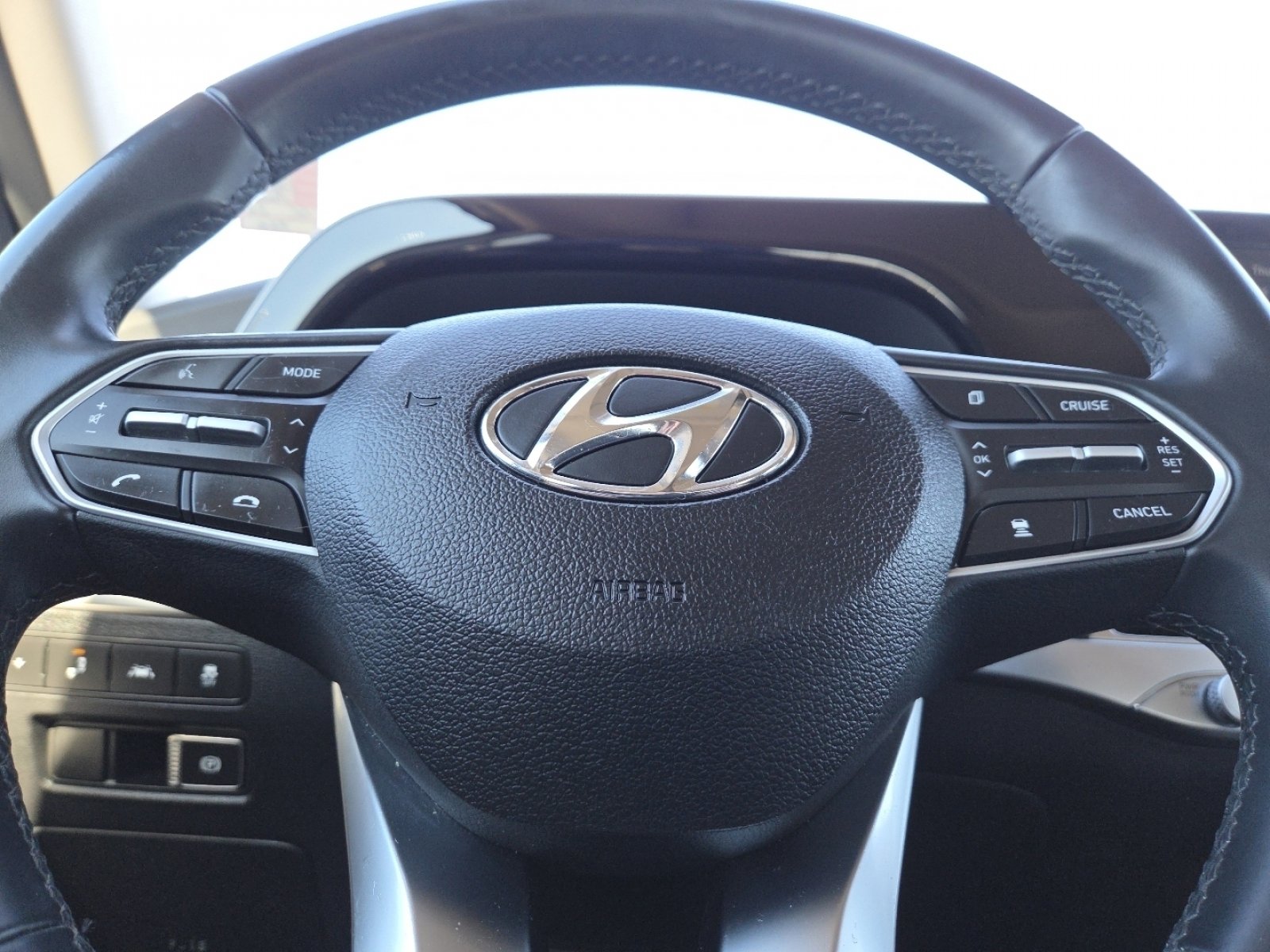 Used 2022 Hyundai Palisade SEL image 26