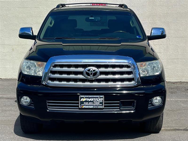 Used 2010 Toyota Sequoia Platinum image 2