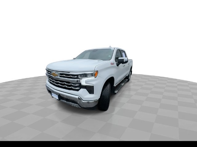 Used 2023 Chevrolet Silverado 1500 LTZ AWD/4WD image 3