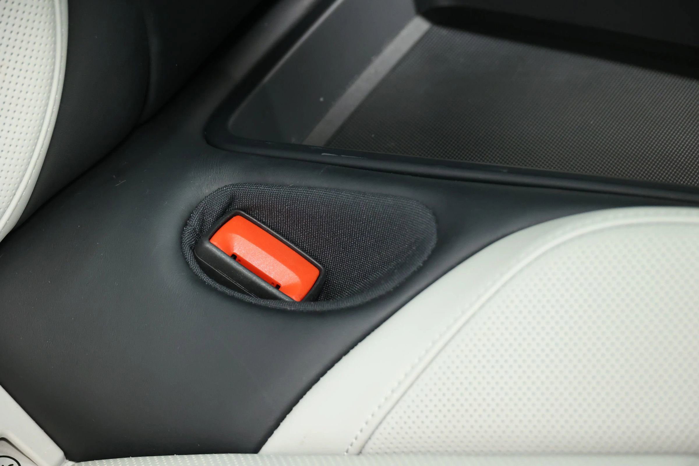 Used 2022 Porsche Taycan image 61