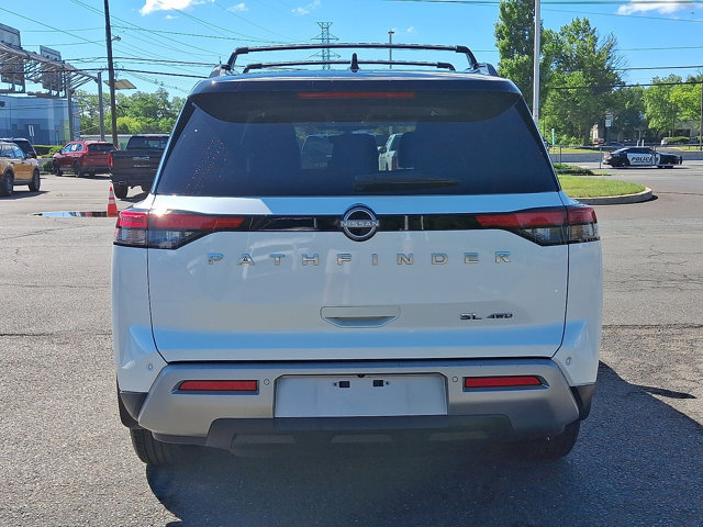 Used 2024 Nissan Pathfinder SL AWD/4WD image 24