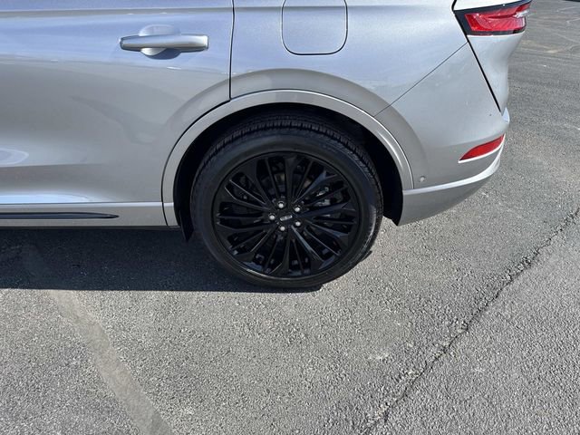 Used 2023 Lincoln Corsair Reserve w/ Equipment Group 202A image 31