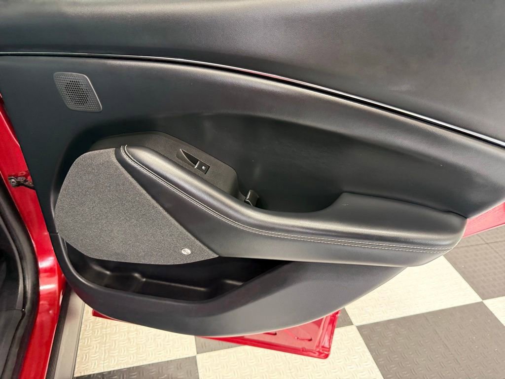 Used 2021 Ford Mustang Mach-E Premium RWD image 24