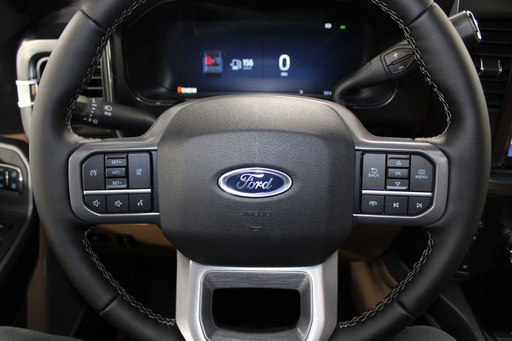 New 2026 Ford F250 Lariat w/ Chrome Package image 38