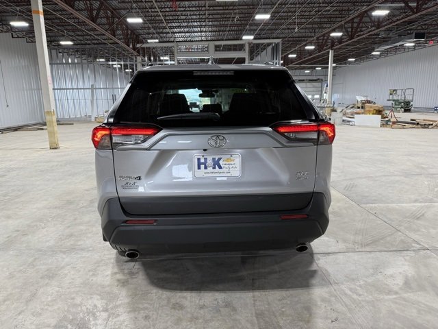 Used 2024 Toyota RAV4 XLE image 5