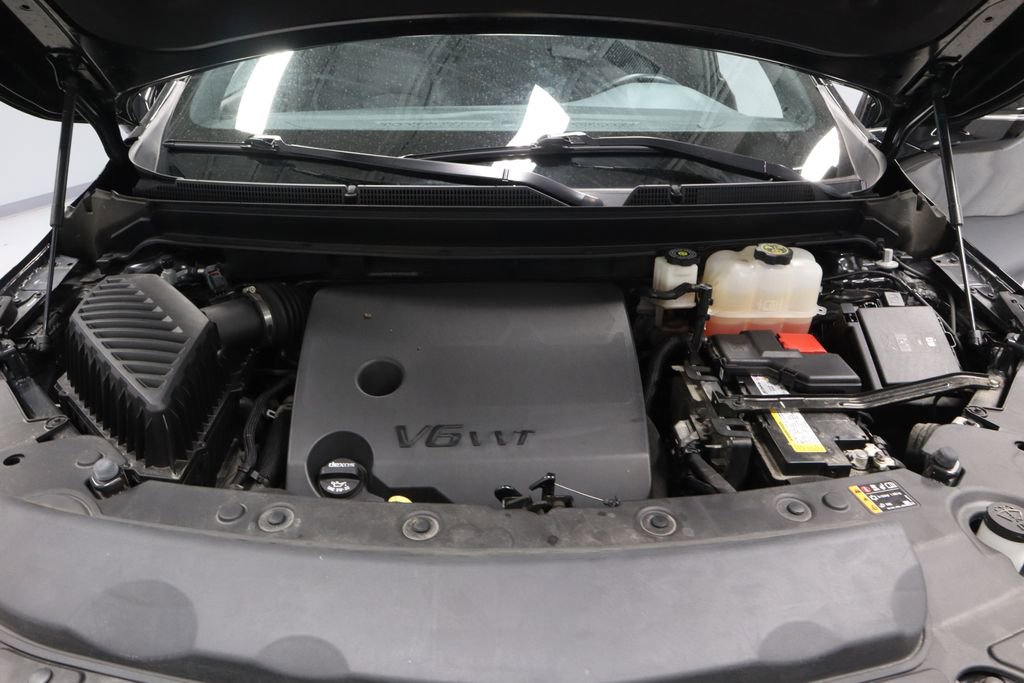 Used 2023 Buick Enclave Essence w/ Sport Touring Edition image 13