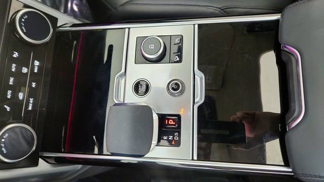 Used 2023 Land Rover Range Rover SE AWD/4WD image 48