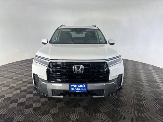 Used 2026 Honda Pilot Elite image 2