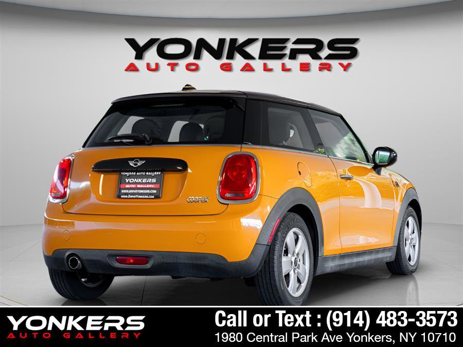 Used 2016 MINI Cooper 2-Door Hardtop FWD image 9