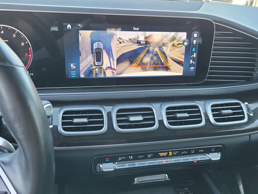 Used 2024 Mercedes-Benz GLE 350 4MATIC w/ 3rd Row Seat Package image 10